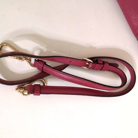 Coach Scout Hobo in Pebble Leather - Picture 11 of 15